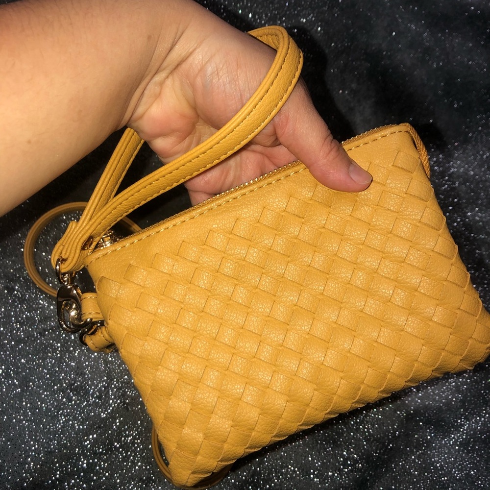 Mustard shoulder purse
